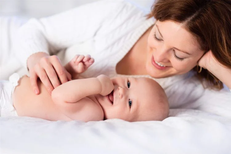 Hướng dẫn đầy đủ về chăm sóc trẻ sơ sinh